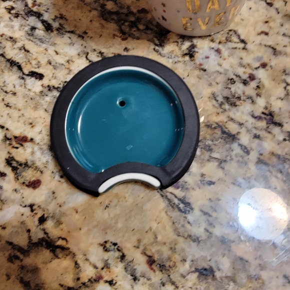 Starbucks Best Day Ever 10oz with green lid - Picture 7 of 10